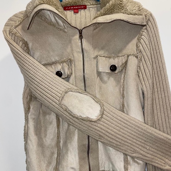 JJ Basics tan jacket - Picture 1 of 4